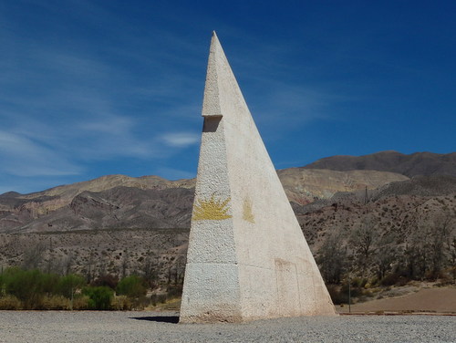 The Capricornio Sun Monument is at South Latitude 23°26′14.1″ (presently).